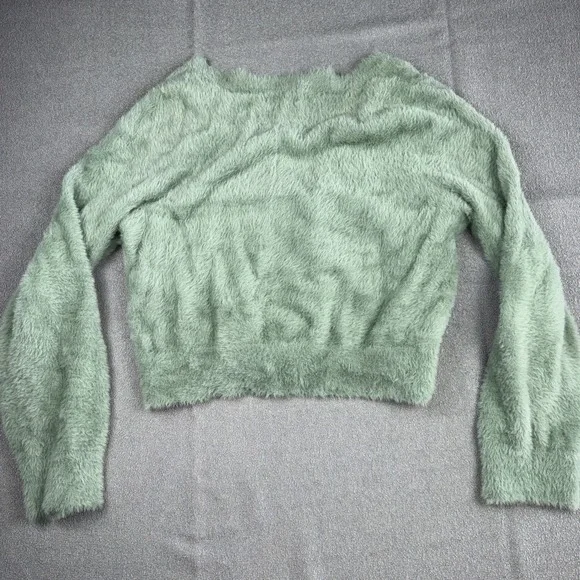 Aerie Sweater Womens Medium Green Fuzzy Cardigan Oversized Cozy Cropped Coquette - Picture 6 of 6